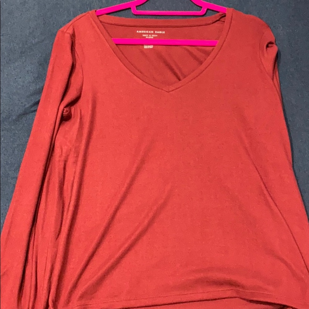 Red soft American eagle v neck sweater
